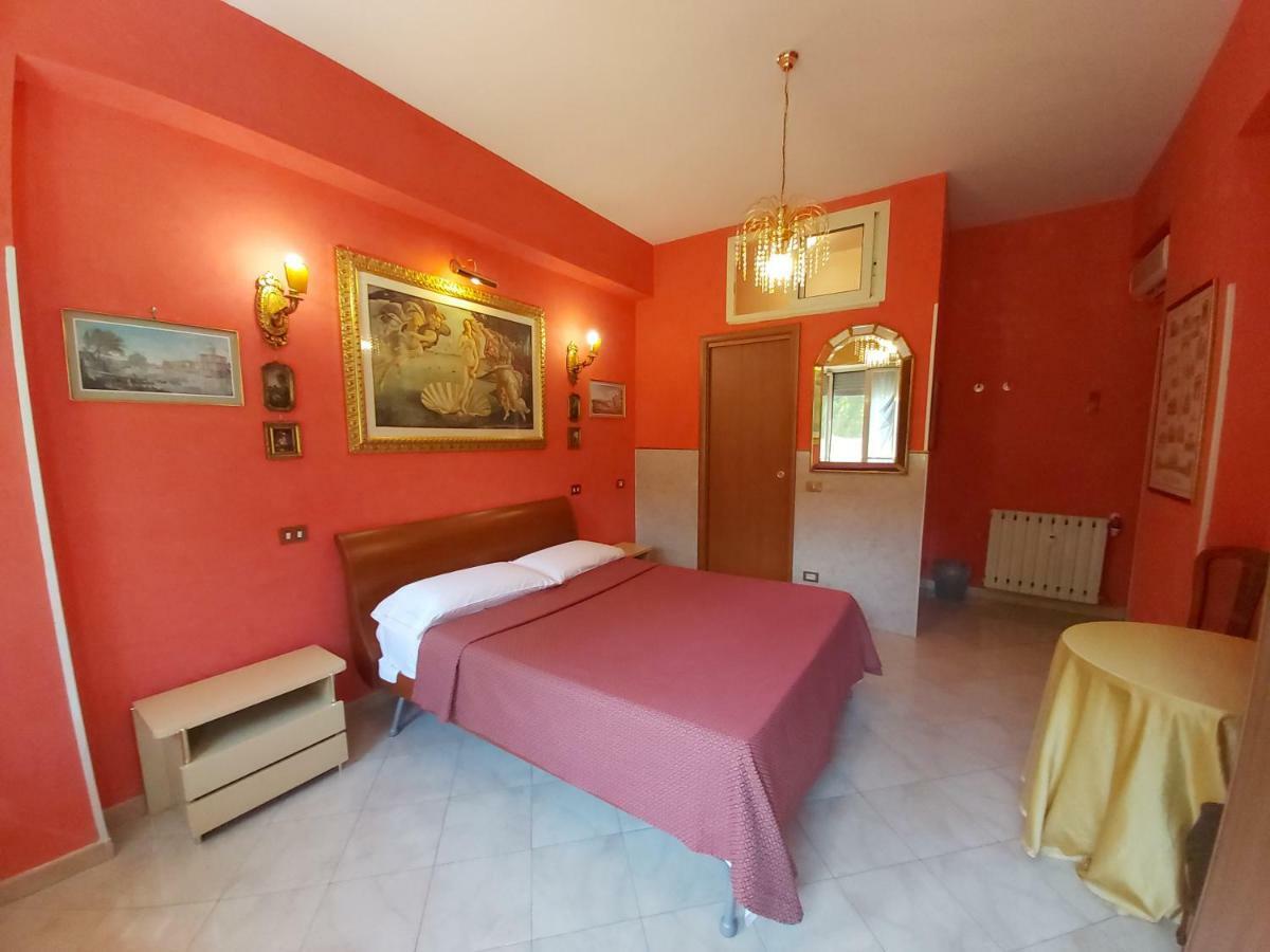 B&B Babri Simim Taj Rome Exterior photo